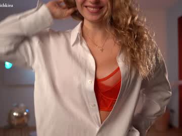webcam girl chillwithkira live cam image #4484566