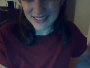 webcam girl cukqueen436282 live cam image #5088360
