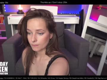 webcam girl hermione_potter_couple live cam image #4497806