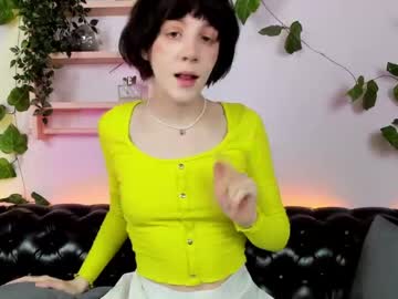 webcam girl tina_youn live cam image #2253741