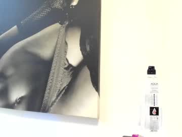 webcam girl sassyt33n live cam image #1364399