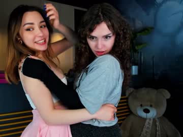 webcam girl chloe_catherine_mykers live cam image #1857130