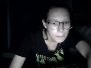 webcam girl little_and_petite live cam image #4536955