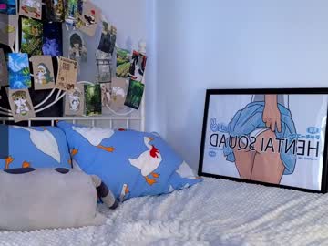 webcam girl cute_fox_girl live cam image #6649651