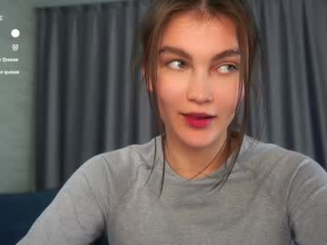 webcam girl harrietdodson live cam image #7048795
