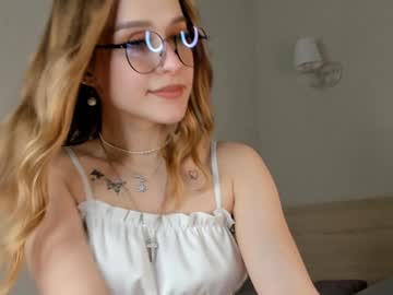 webcam girl ivlx live cam image #7038465