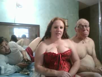 webcam couple hornybodies2022 live cam image #2820448