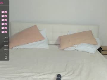 webcam girl cute_caprice live cam image #5098681