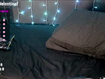 webcam girl milavalentinax live cam image #1354014
