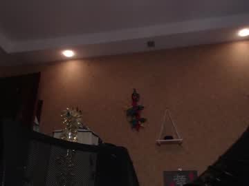 webcam girl incrediblyomelia live cam image #5851088
