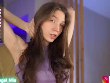 webcam girl angels_kiss live cam image #5521540
