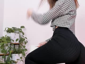 webcam girl elizabeth__gray live cam image #3623951