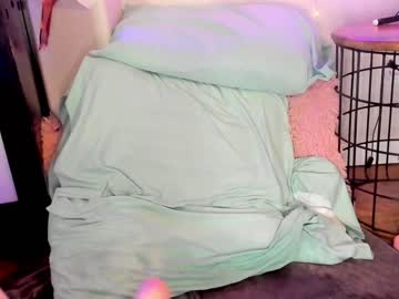 webcam girl paldineswife live cam image #1210931