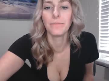 webcam girl wet_scarlett72 live cam image #3581975