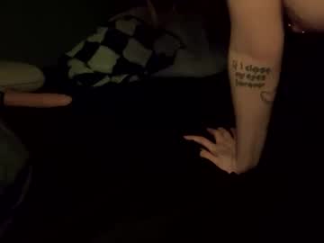webcam girl moonkitty6969 live cam image #7084131
