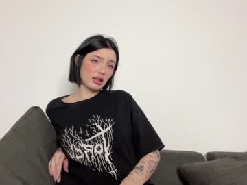 webcam tranny evelynforever live cam image #2981570