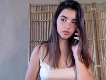 webcam girl nika_la live cam image #2224161