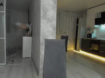 webcam girl mia_devill live cam image #4152844