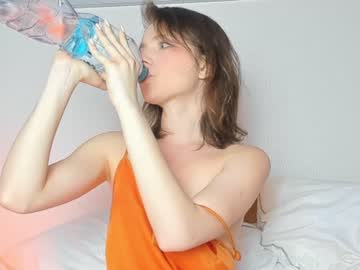 webcam girl stellawells live cam image #4420206