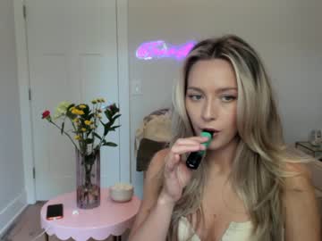 webcam girl texasthicc live cam image #1962289