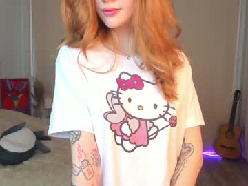 webcam girl jerkoffstation live cam image #3745655