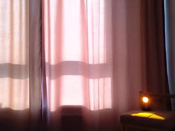 webcam girl angella_kleee live cam image #6459028