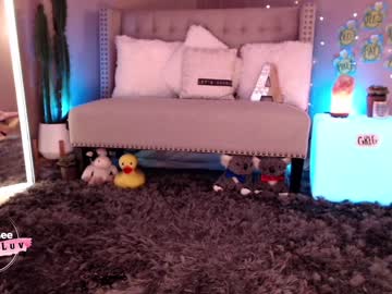 webcam girl aubrilee live cam image #2459307
