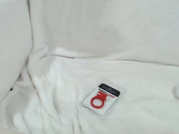 webcam girl hornypetitegirl77 live cam image #3375092