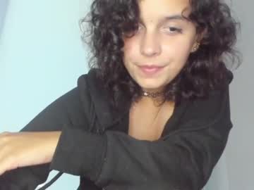 webcam girl lilbeccaxo live cam image #2837302