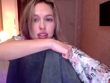 webcam girl sweetboobss1 live cam image #1952216