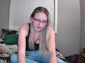 webcam girl pixidust7230 live cam image #3829727