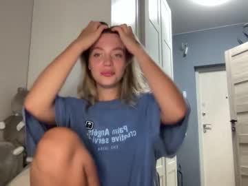 webcam girl angel_from_sky live cam image #5024736