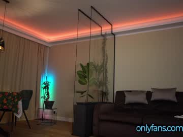 webcam girl aalliss live cam image #957098