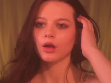 webcam girl lorienn live cam image #6973483