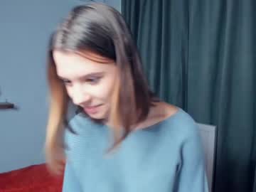 webcam girl _night_moon_ live cam image #5793549