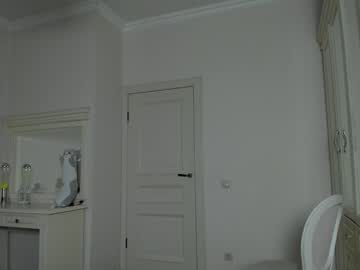 webcam girl eleonora_linn live cam image #2863689