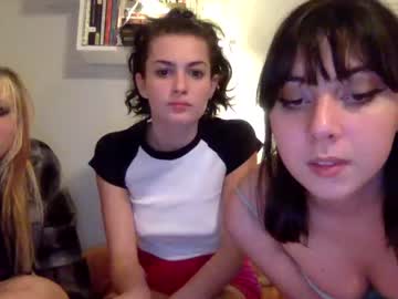 webcam girl wallabyxxx live cam image #3263466