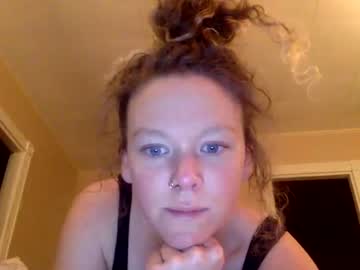 webcam girl lilycurlq live cam image #1397047