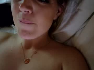 webcam girl hockeywife live cam image #4275809