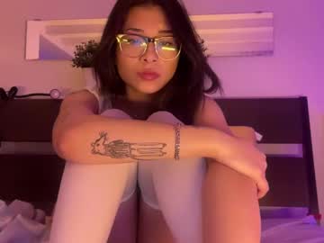 webcam girl vietwhhore live cam image #6501128