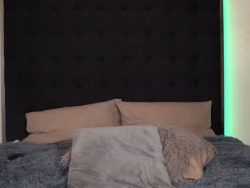 webcam girl hotbella_ live cam image #2114663