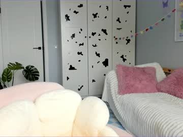 webcam girl thisisamelia live cam image #4131015
