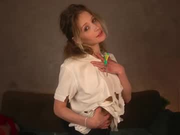 webcam girl skinny_eve live cam image #7084030