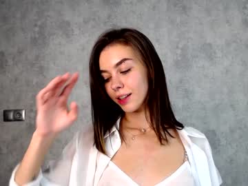 webcam girl nika_lodge live cam image #2928715