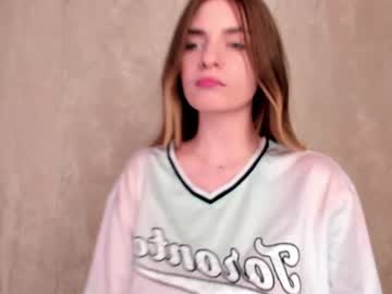 webcam girl brenda_rogerss live cam image #5193608