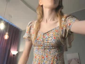 webcam girl peggybanwell live cam image #7009197