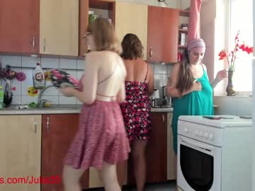 webcam couple juliana35 live cam image #2317726