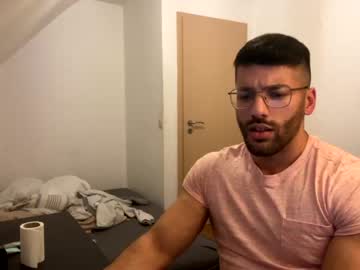 webcam man rogan1604 live cam image #841741
