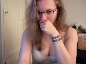 webcam girl lillybambus live cam image #6693751