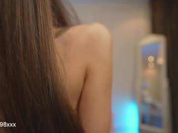 webcam girl emilia98xxx live cam image #459569